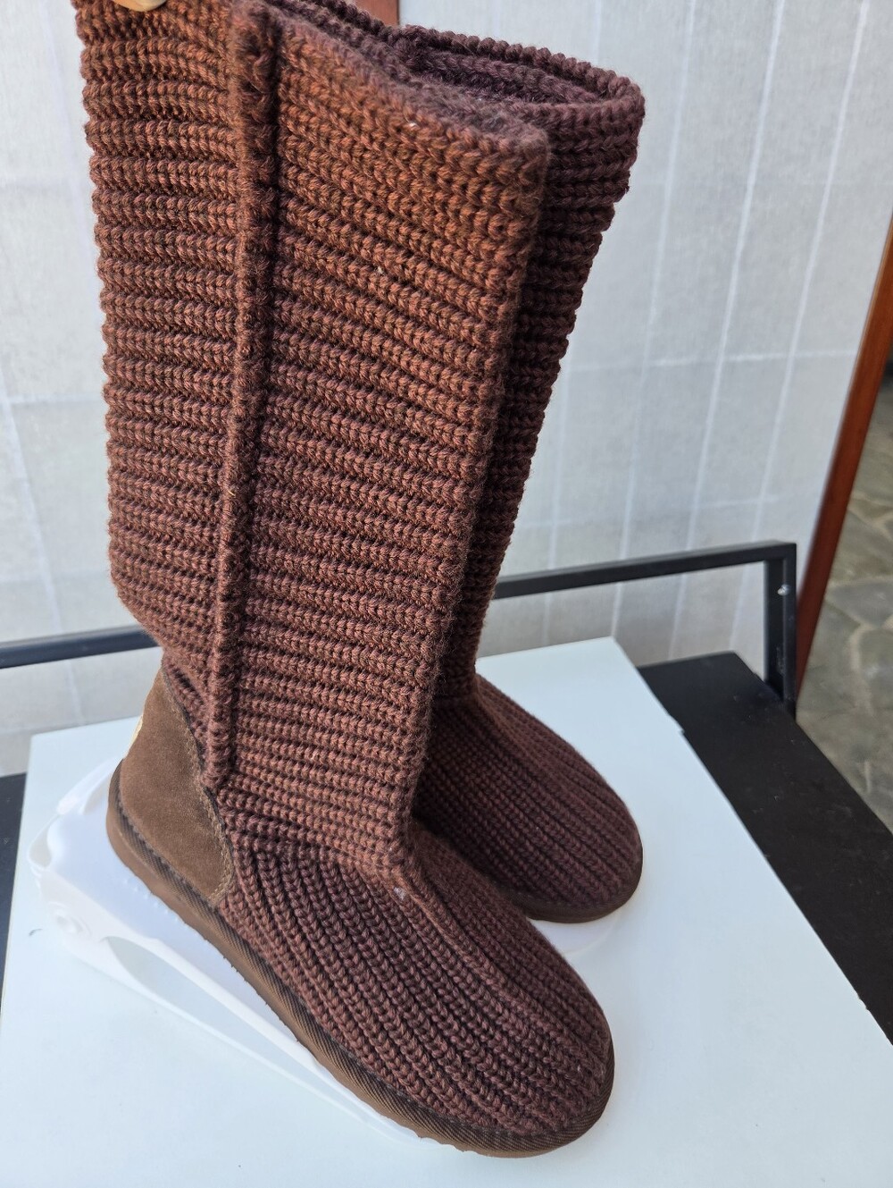 UGG Australia Classic Cardy Knit Tall Boots Brown S/N 5817 Cozy Cottagecore Sz 6